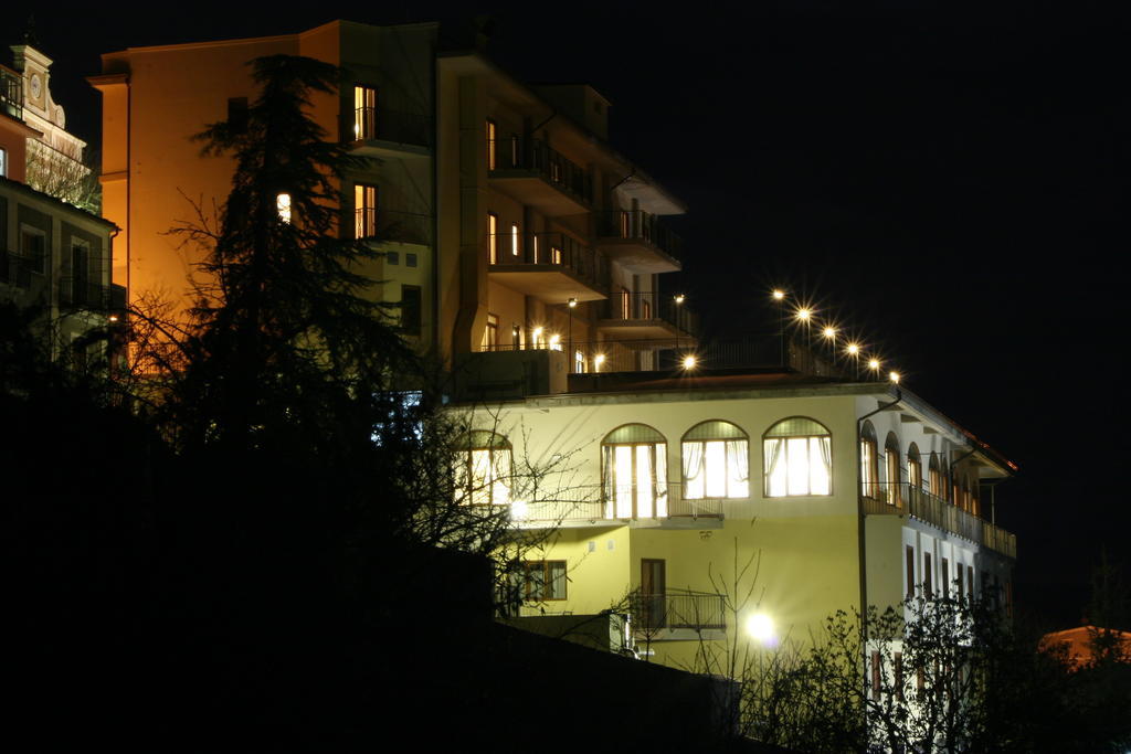 Hotel Dell'Arpa Viggiano Exterior photo